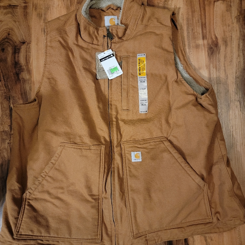 NWT Carhartt Sherpa Lined Vest